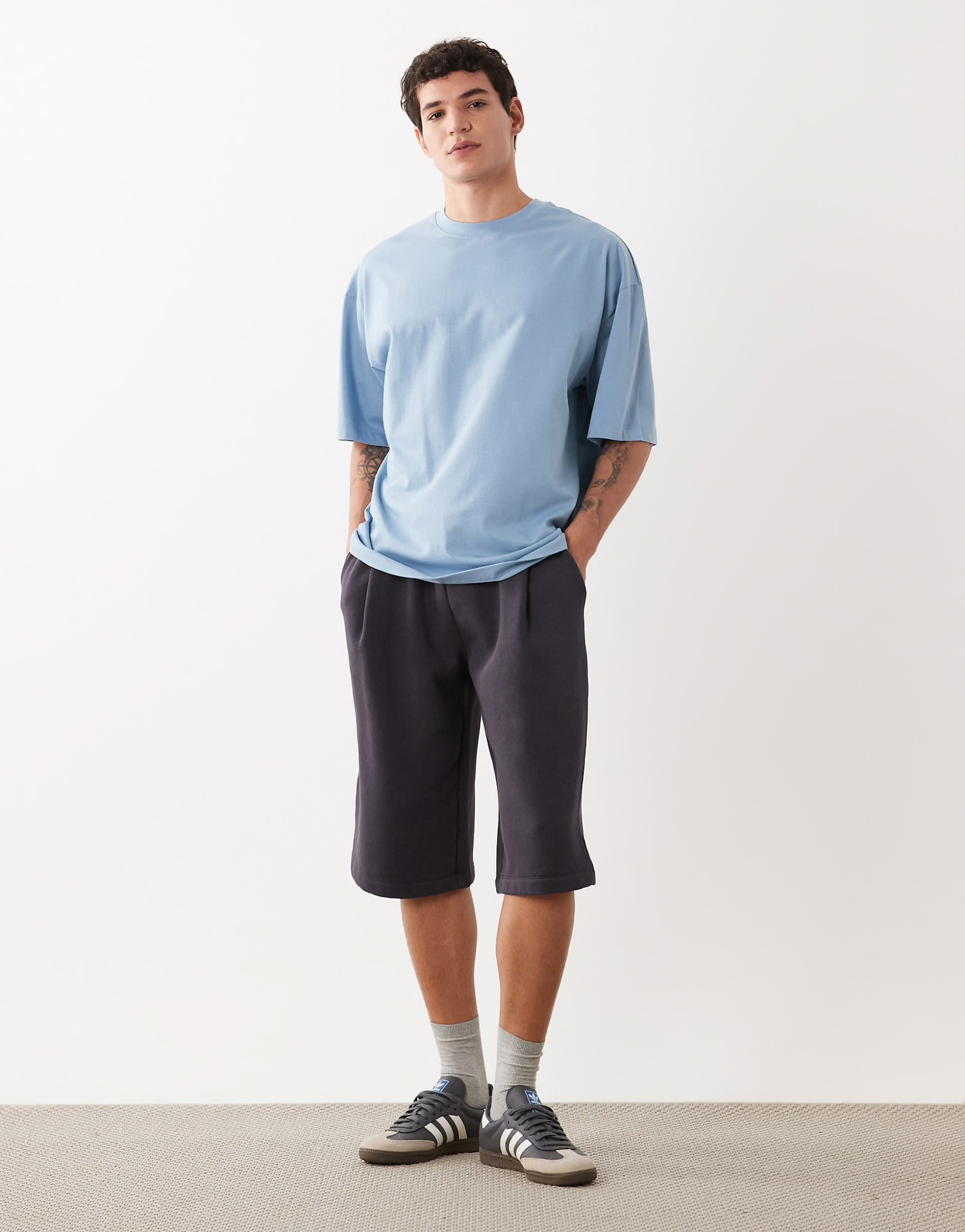 Plain Sea blue T photo 3