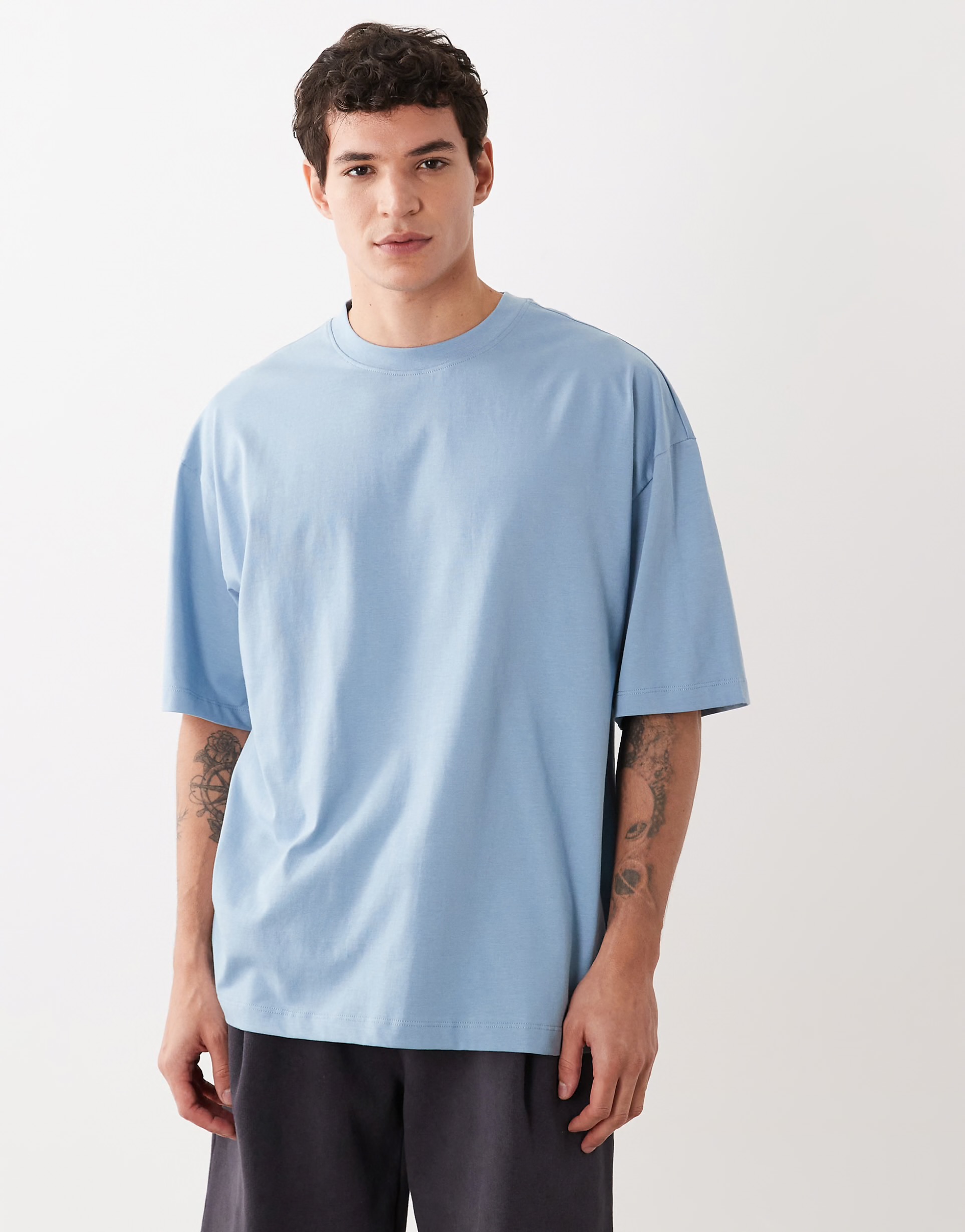 Plain Sea blue T