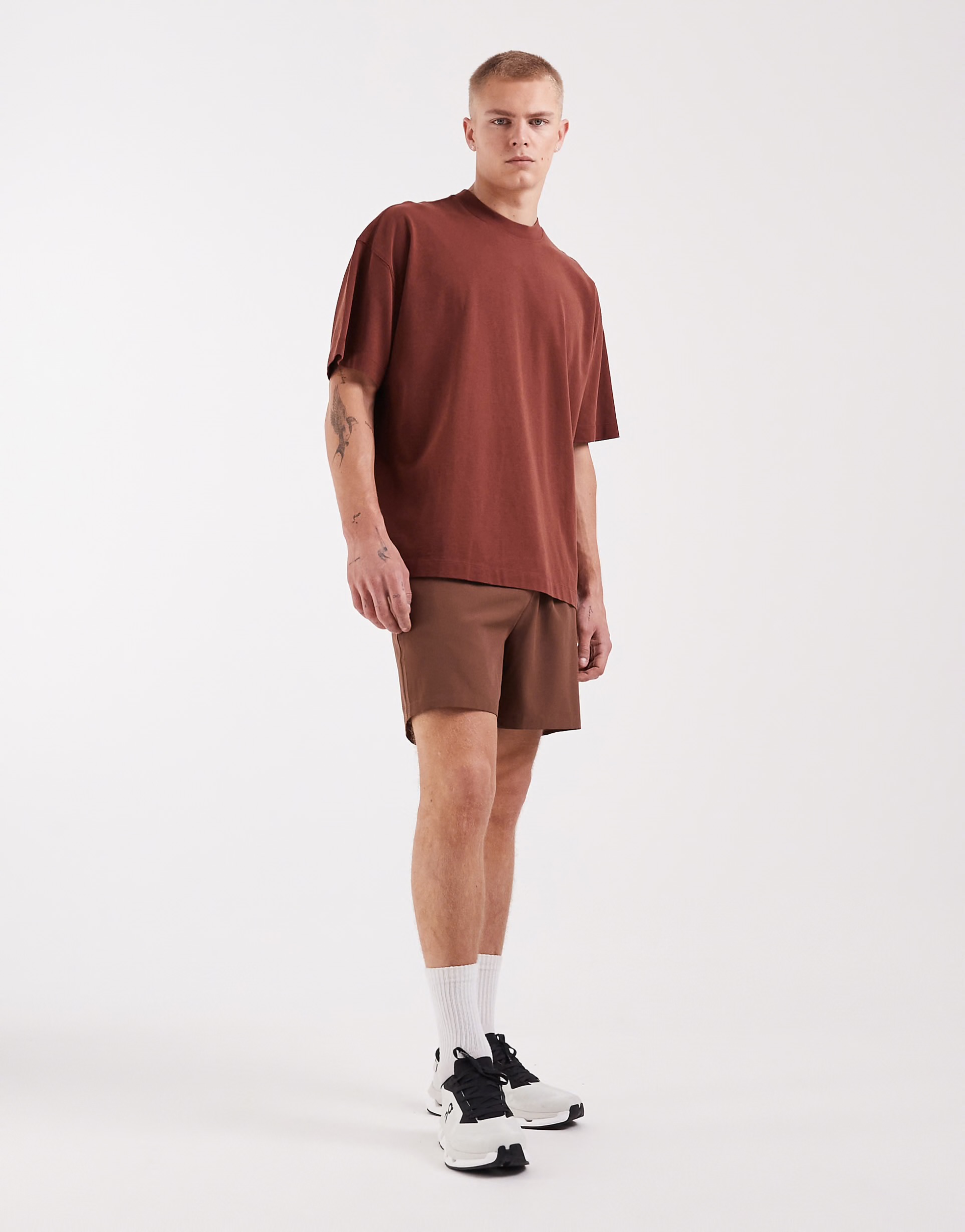 Plain washed rust T