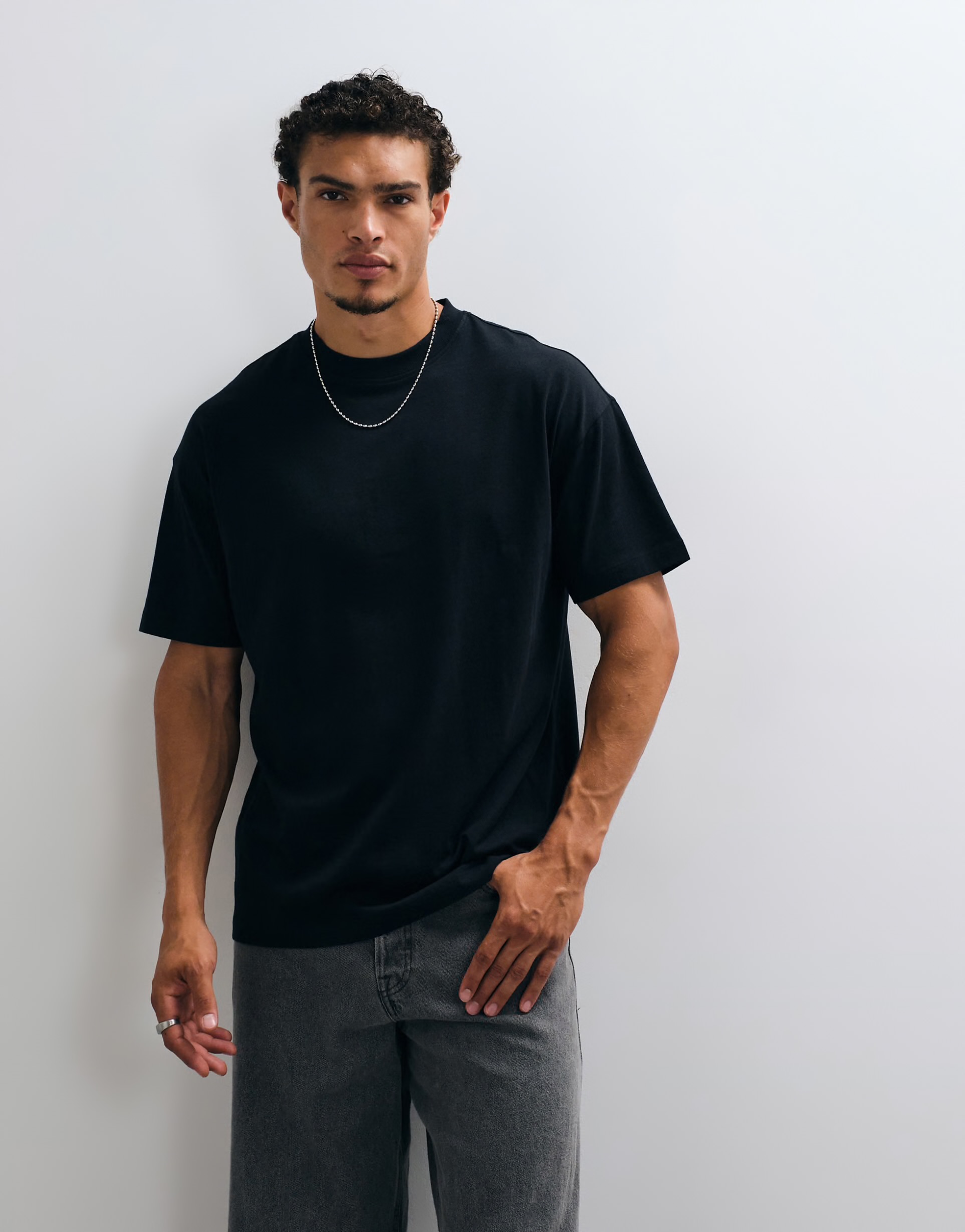 Plain Black T photo 2