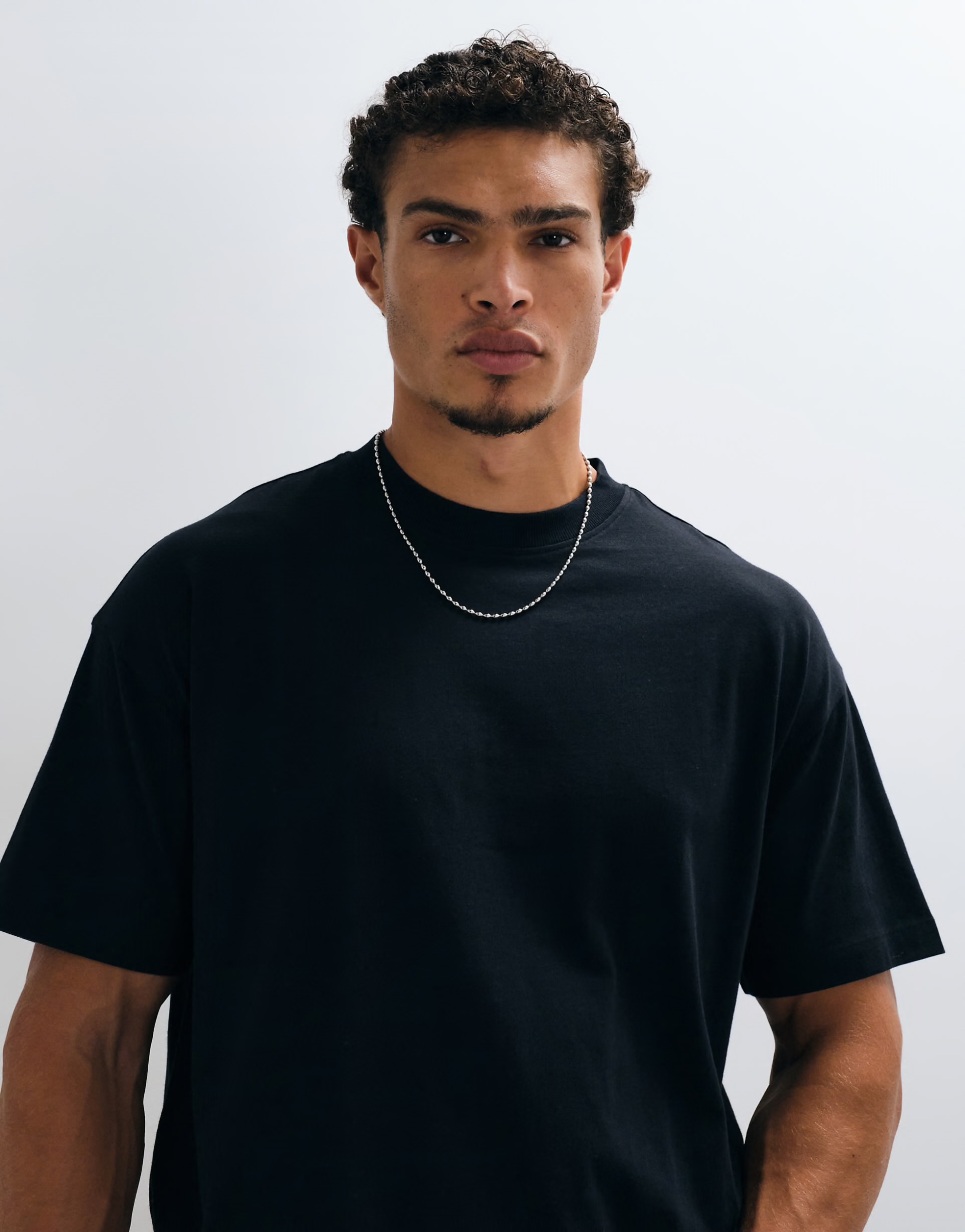 Plain Black T